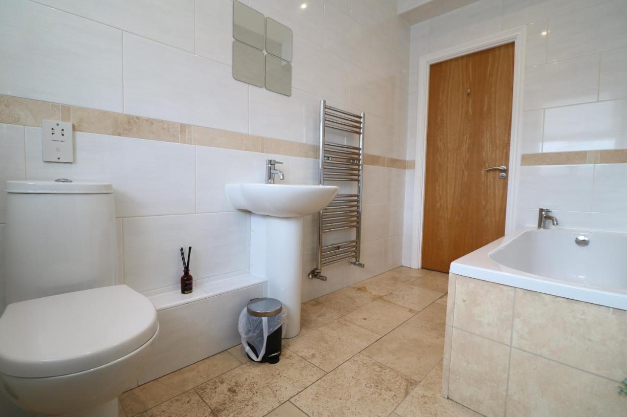 Luxury Spacious 2 Bed Apartment Free Ample Parking Sunderland  Eksteriør bilde